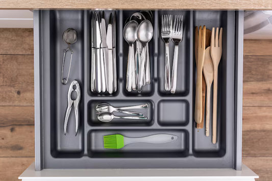 Hettich OrgaTray 440 Cutlery for Kitchen Drawer